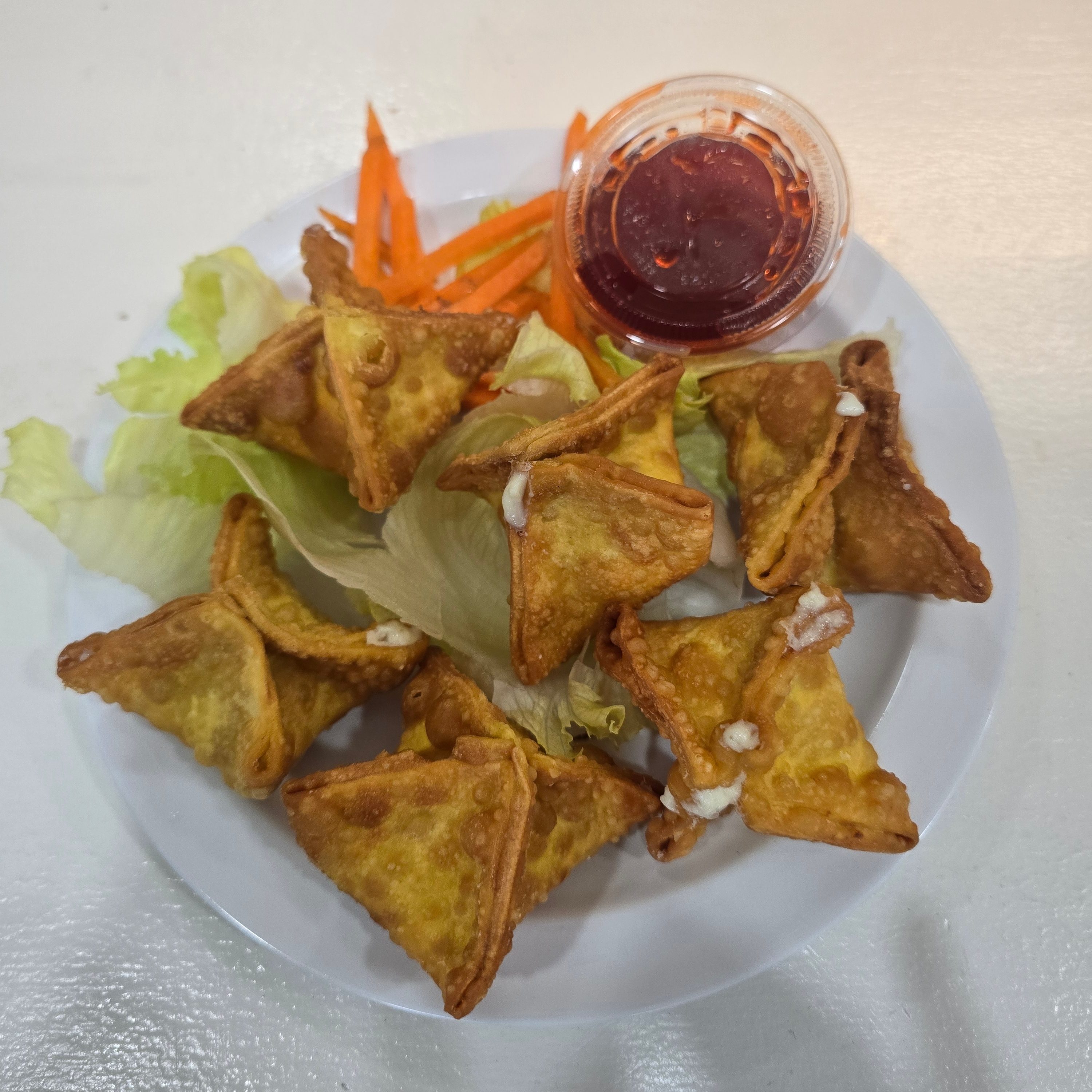 Crab Rangoon (6pc).