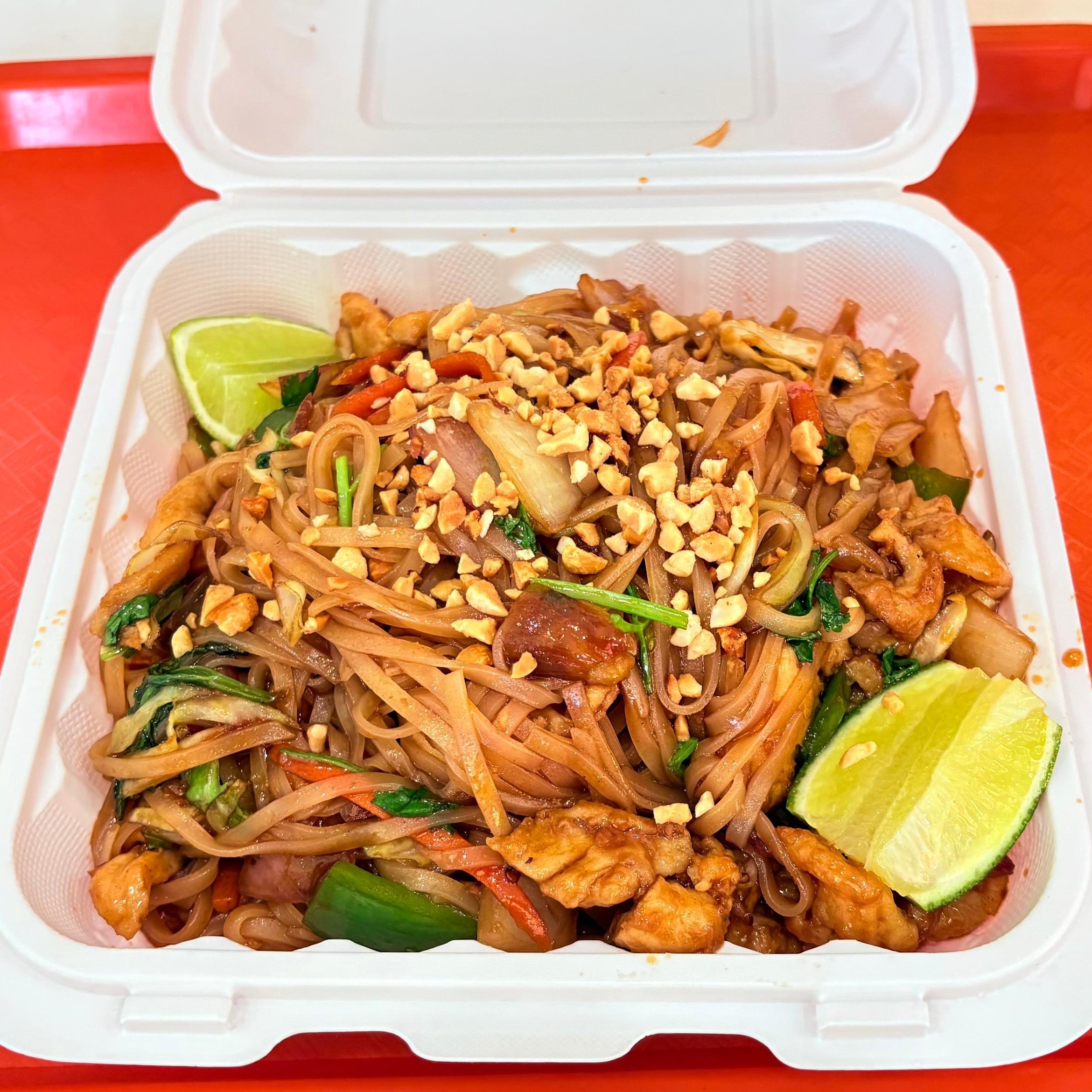 Chicken Pad Thai.